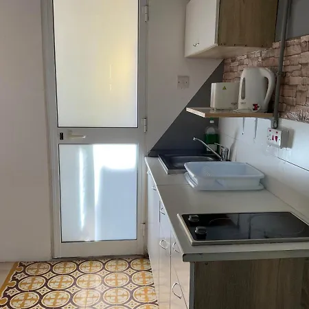 Privilege Apartment *