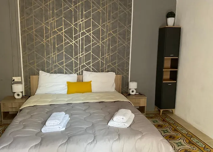 Privilege 아파트 그지라